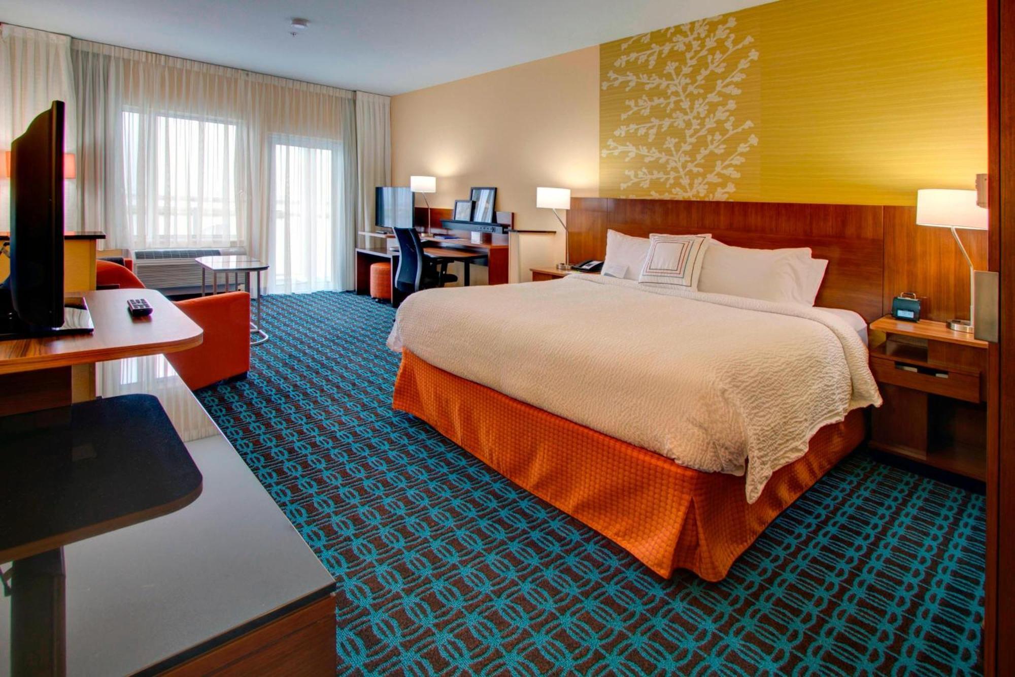 Fairfield Inn & Suites By Marriott Chincoteague Island Waterfront Экстерьер фото